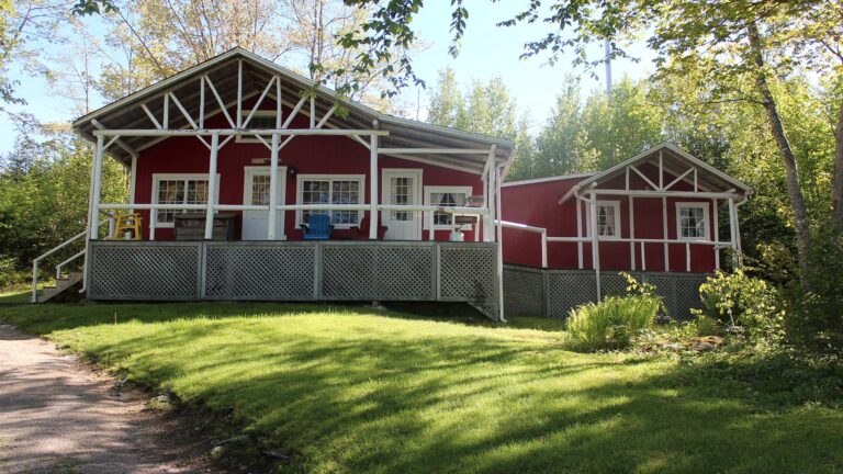 HUbbards Cottage 1 768x432